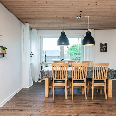 4 Star In Hébergement de vacances *