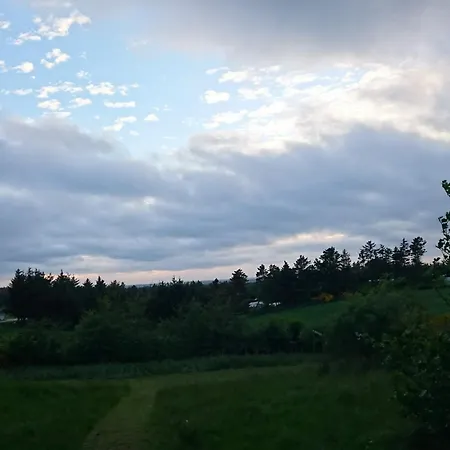 4 Star In 度假居 Brønderslev