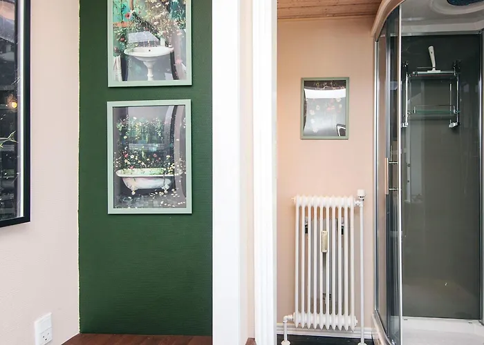 Hébergement de vacances 4 Star In *